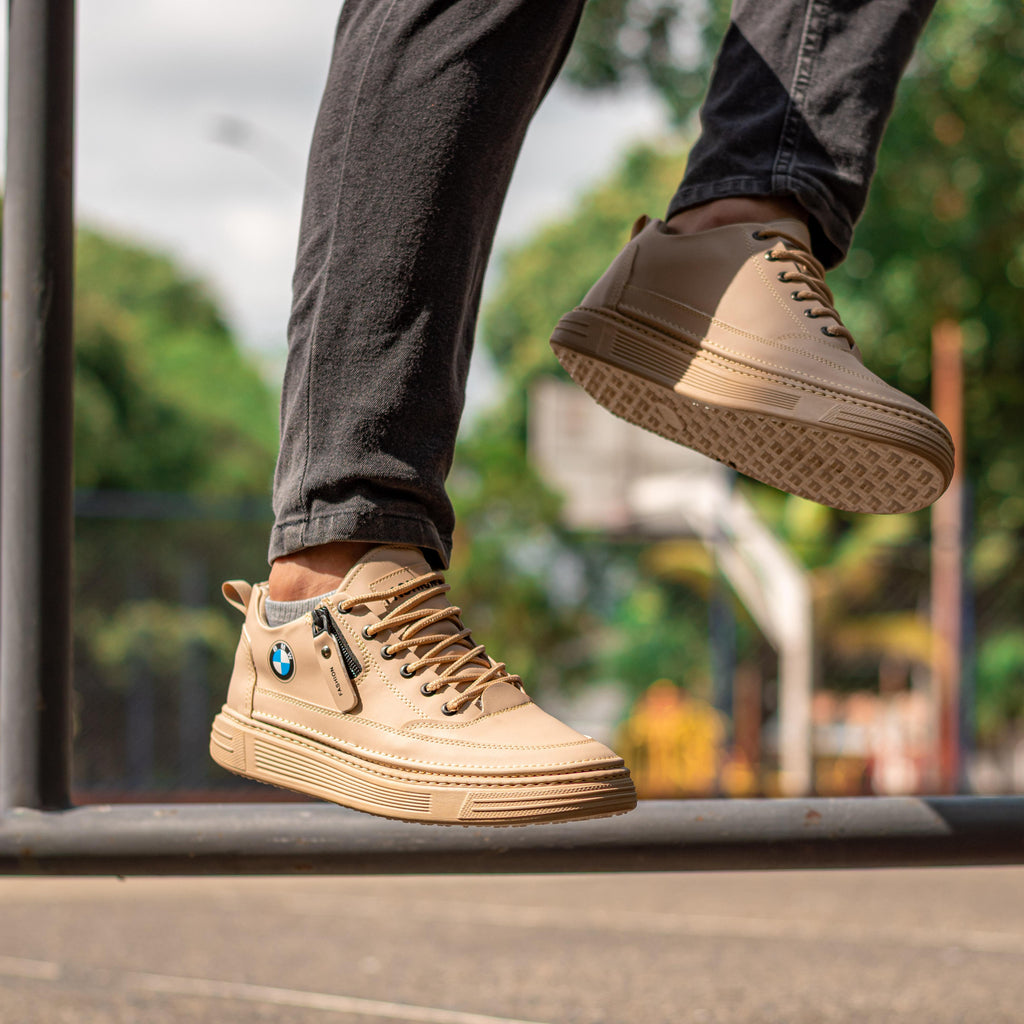 Gray helmet for bikers